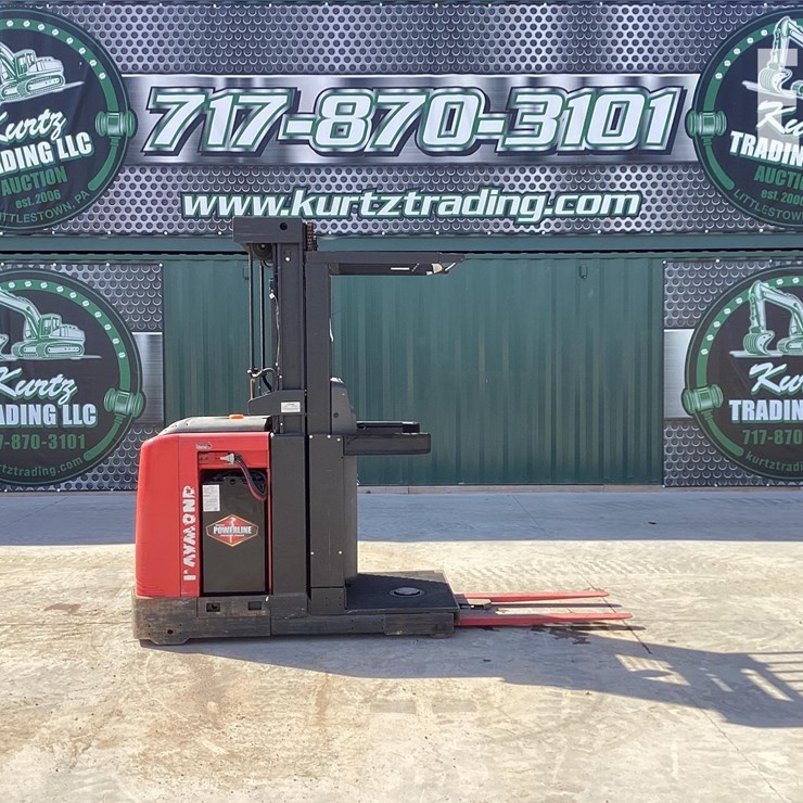 2015 RAYMOND 520OPC30TT