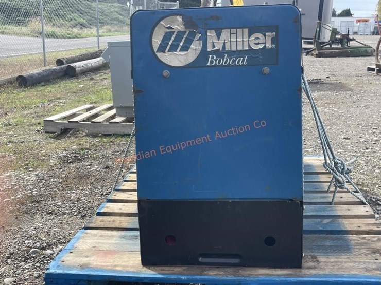 bobcat-miller-225-gas-powered-welder/generator-image-3