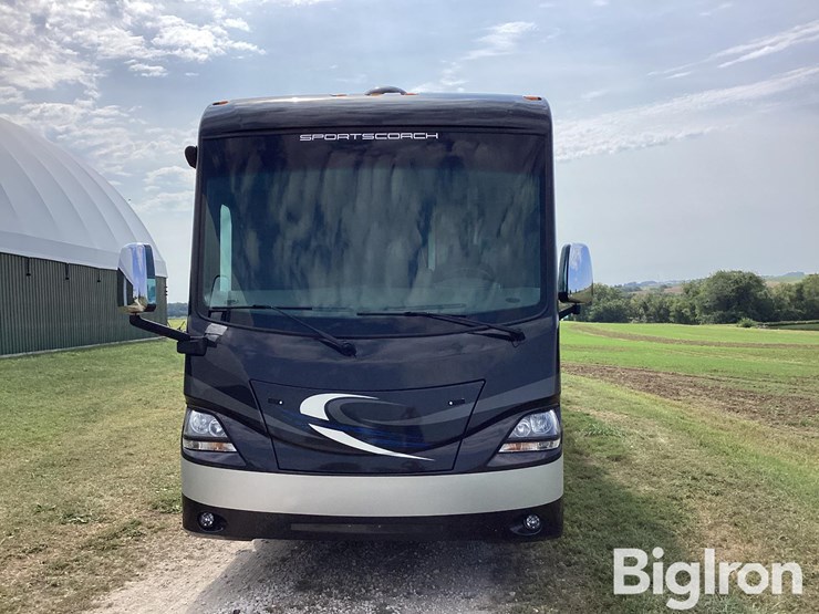 2016-coachmen-340xcr-sports-coach-cross-country-motorhome-image-10