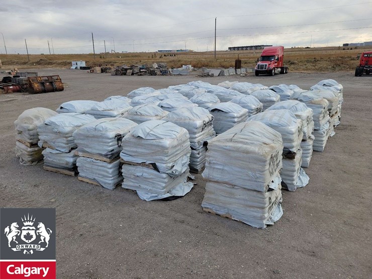 70-pallets-of-burlap-image-9