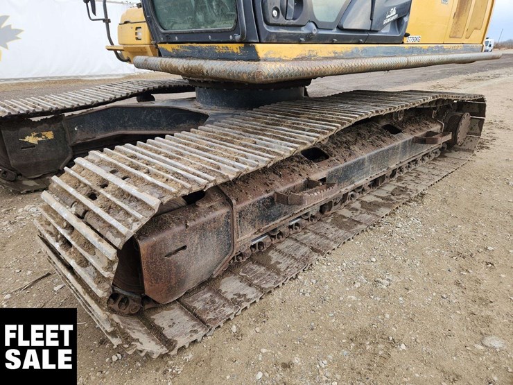 2013-john-deere-250g-excavator-image-22