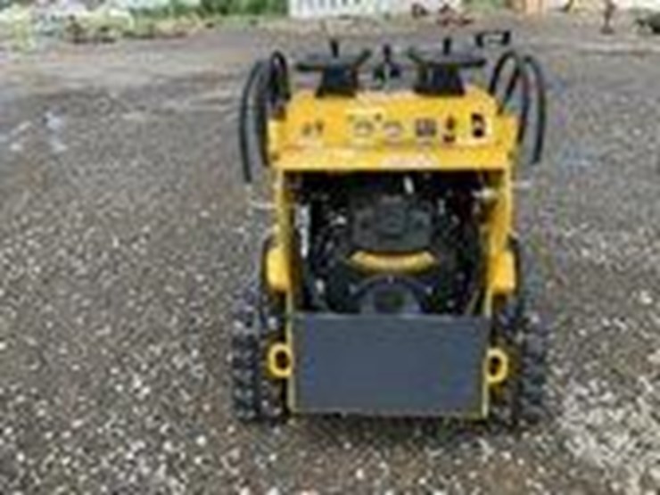 #1009-•-unused-landhero-mini-skid-steer-loader-image-4