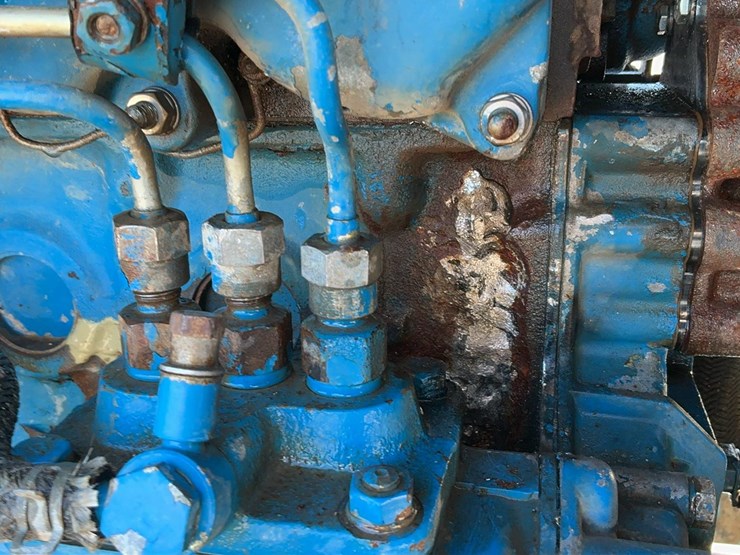 1983-ford-1510-image-26