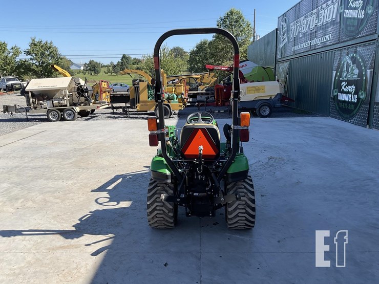 2014-john-deere-1023e-image-3