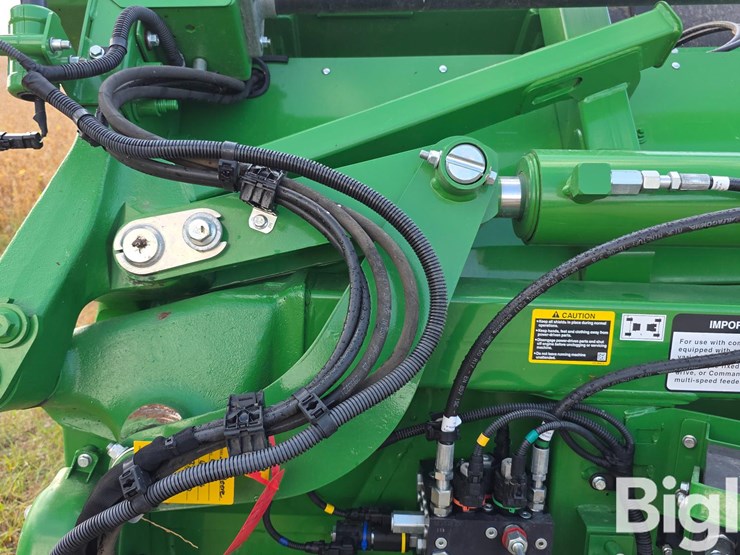 2023-john-deere-c12f-image-20