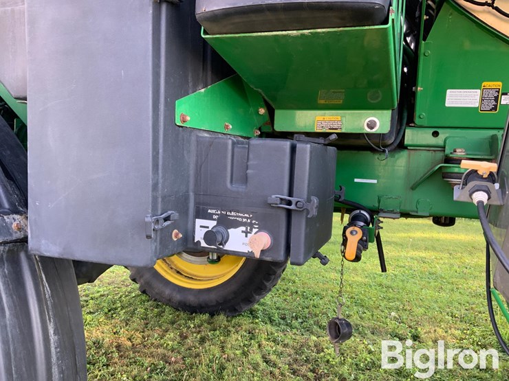 2009-john-deere-4930-image-10