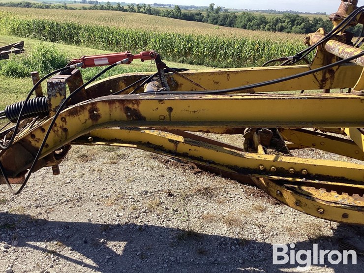 12'-pull-type-road-grader-image-16