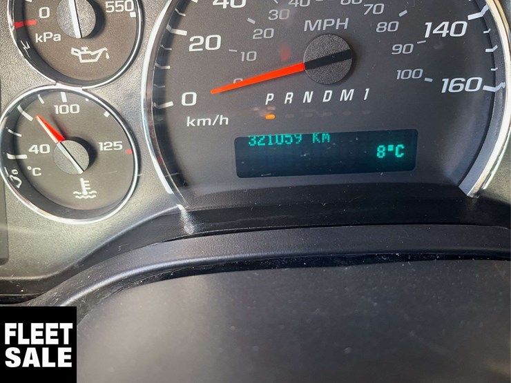 2018-chevrolet-express-s/a-ambulance-image-19