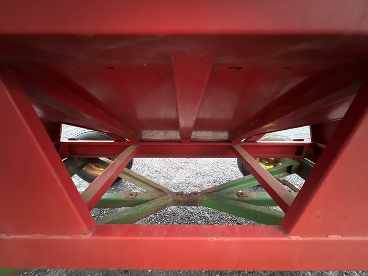 john-deere-1065-image-8