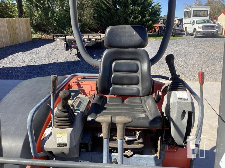 2007-kubota-kx91-3-image-16