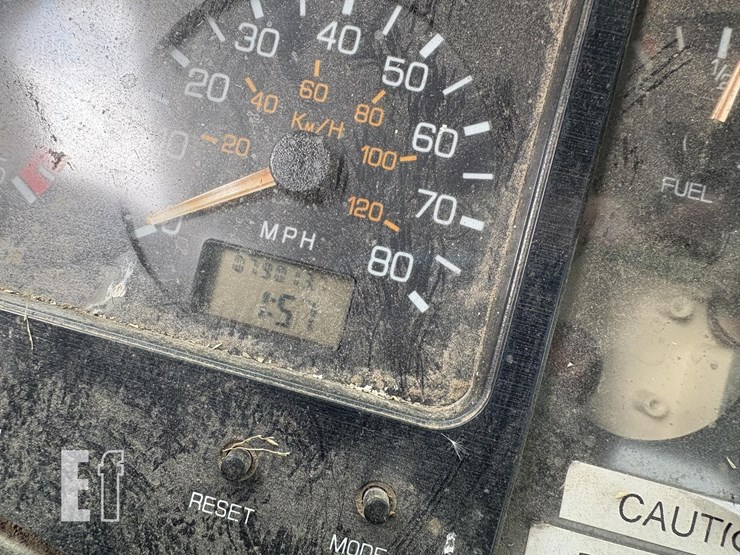 1995-white/gmc-wg64-image-12