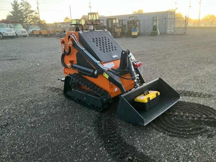 #1002-•-unused-landhero-t460-mini-skid-steer-loader-image-7