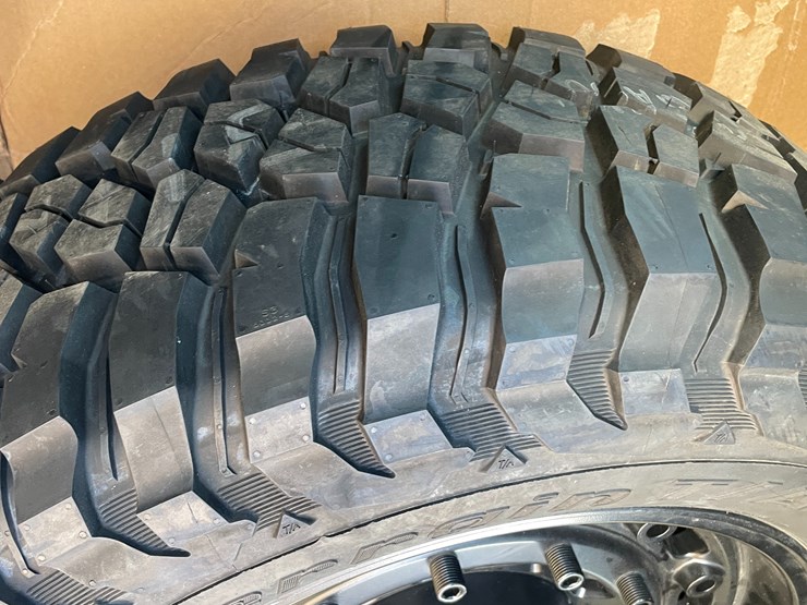 2004-ford-excursion-limited-image-67