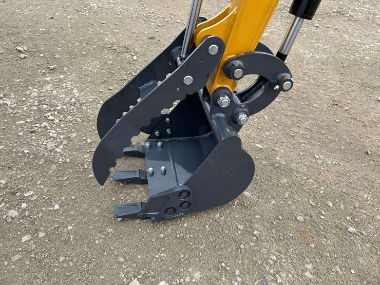 2025-sdlanch-sdle18p-mini-excavator-image-12