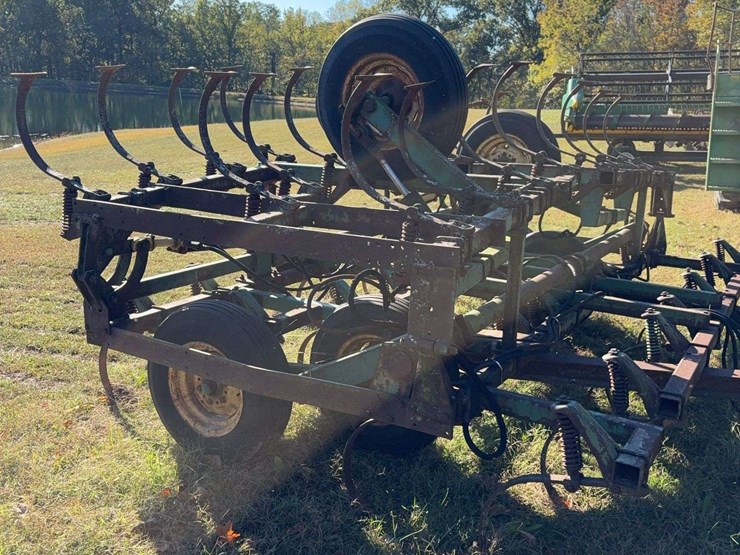 john-deere-1010-image-4