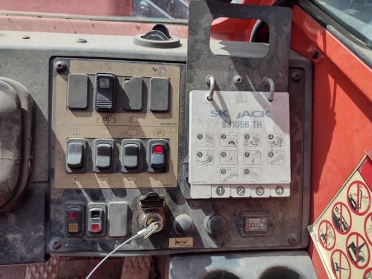 skyjack-sj1056th-image-8