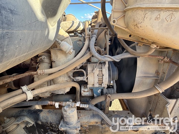 1999-international-4900-image-13