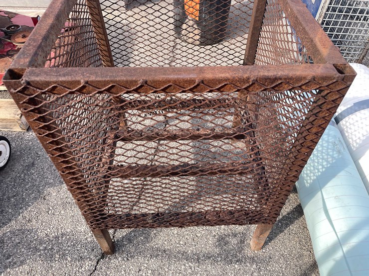 #14025-•-metal-crate-(o3)-image-10