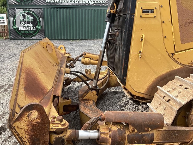 2018-caterpillar-d7e-image-11
