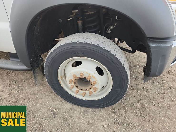 2015-ford-f450-image-16