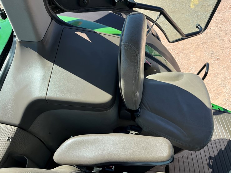 2012-john-deere-8335r-image-20