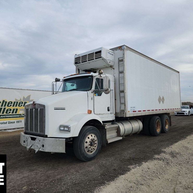 2008 KENWORTH T800