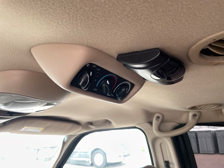 2003-ford-excursion-image-65