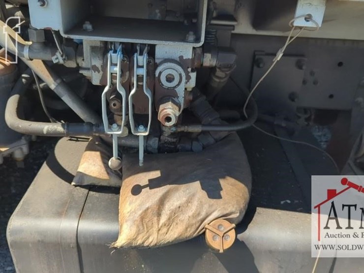 2000-ccc-low-entry-image-5