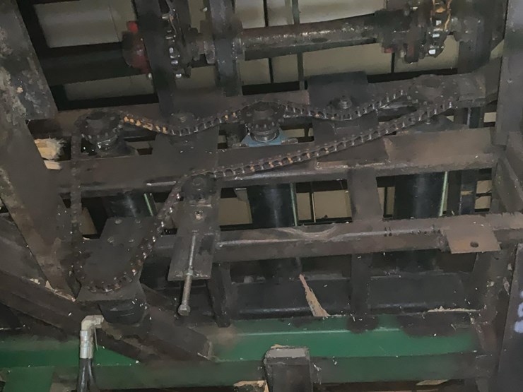 #111-•-belt-conveyor-and-roll-case-image-11