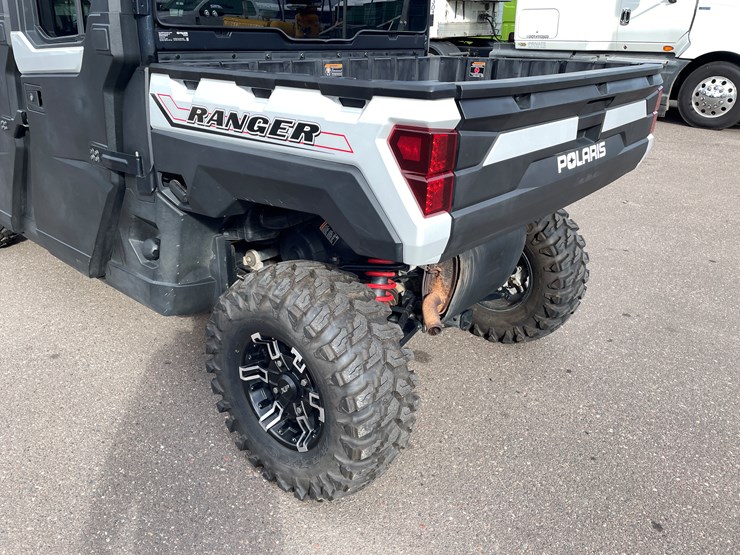 2021-polaris-ranger-crew-image-21