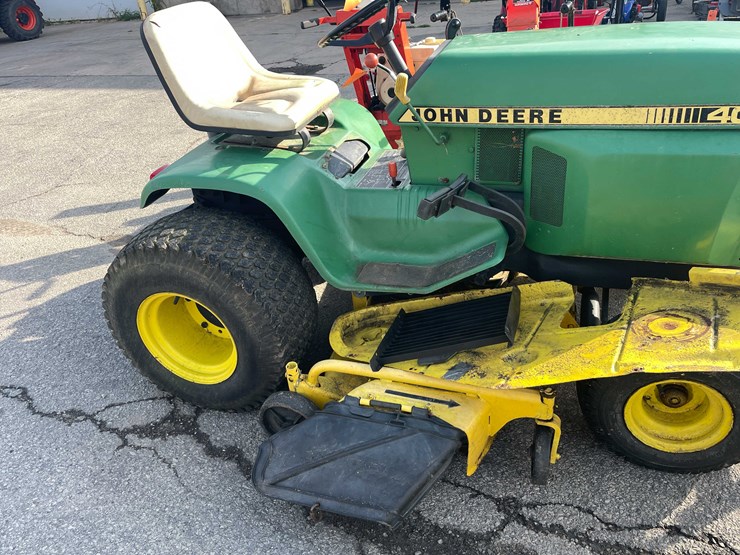 john-deere-400-image-10