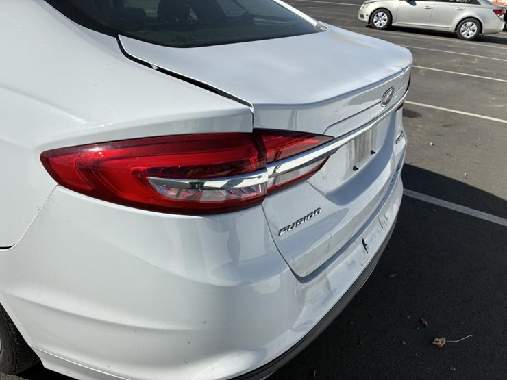 2018-ford-fusion-sedan-image-5