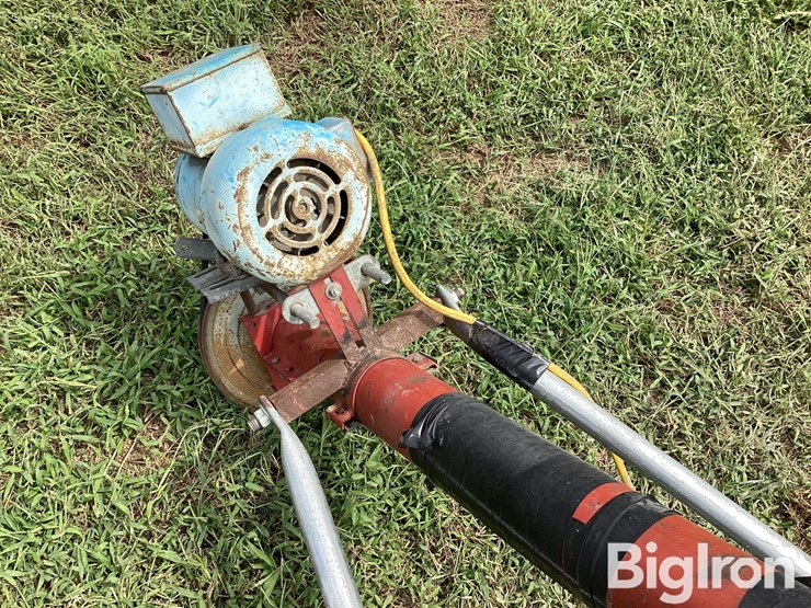 mayrath-4"-x-15'-auger-w/1.5-hp-electric-motor-image-14