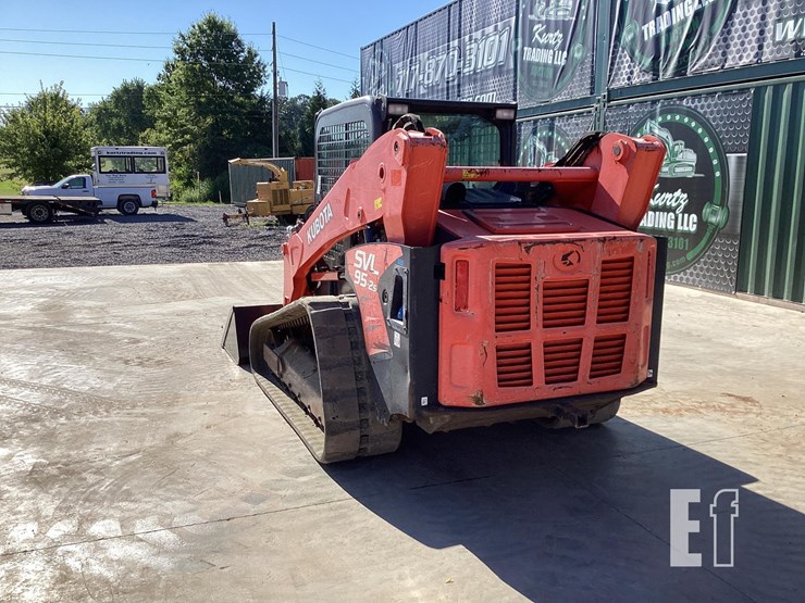 2017-kubota-svl95-2-image-2