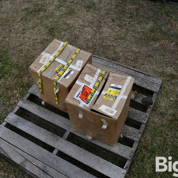 Peerless 1079810 DT Tractor Tire Chains