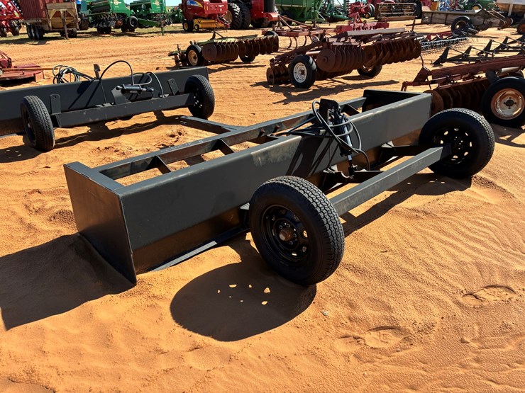 #t11521-•-new-12'-landleveler-image-3