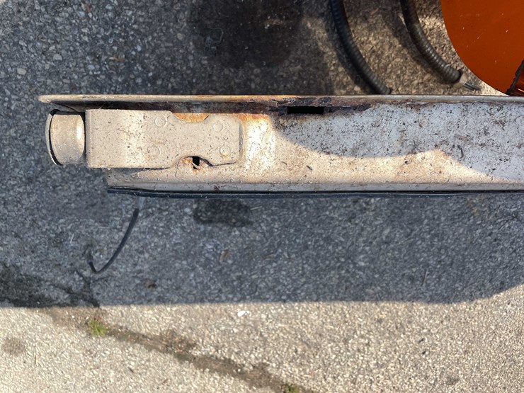 #14101-•-ford-parts-(o4)-image-29