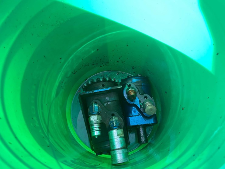 #14043-•-hydraulic-motors-(o4)-image-11