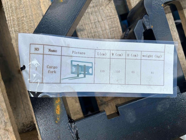 aboss-mini-skid-steer-36"-pallet-fork-attachment,-fits-mini-loaders,-unused-image-2