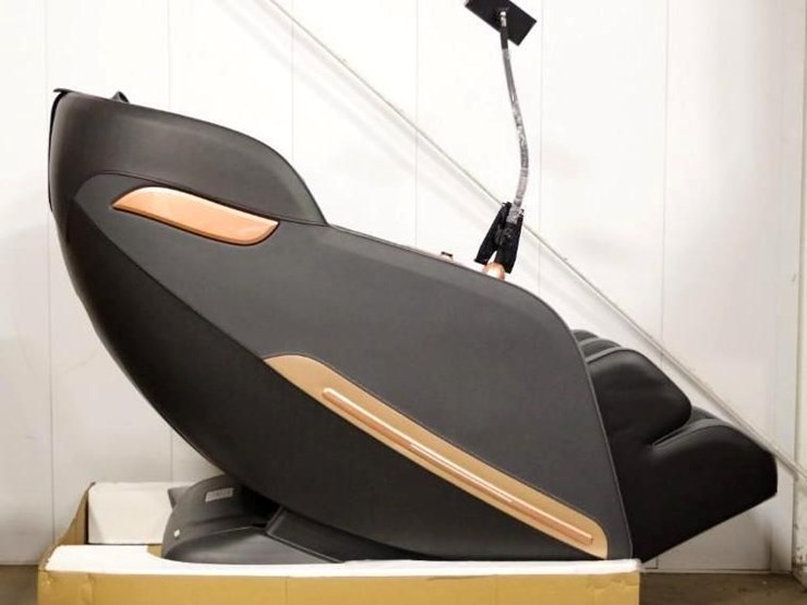 aboss-high-end-full-body-massage-chair-w/-intelligent-voice-control,-unused-image-8