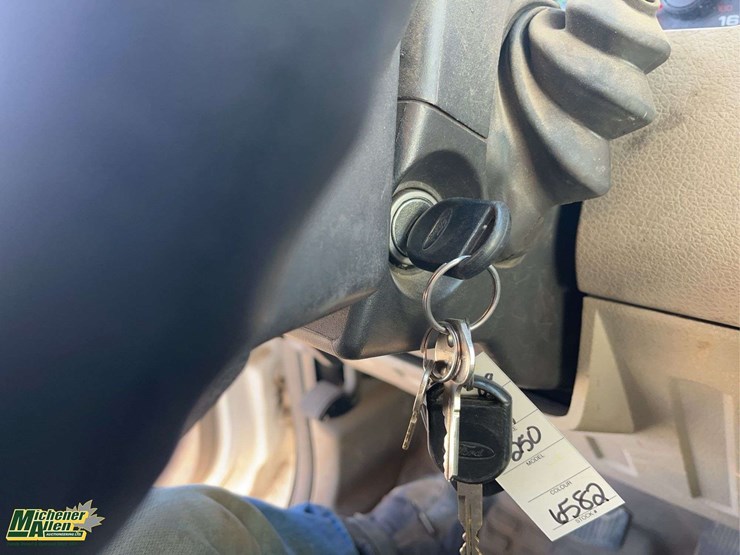 2008-ford-f250-image-14