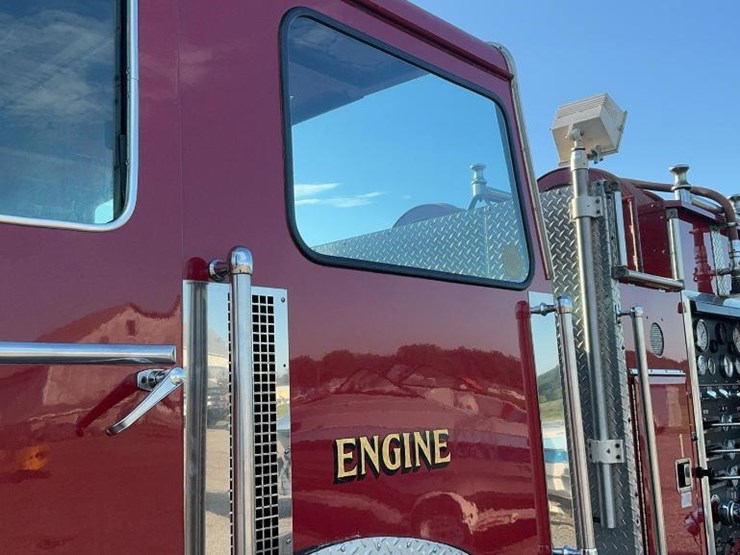 #2000-•-1982-sutphen-deluge-fire-engine-truck-detroit-diesel-6v92ta-image-18