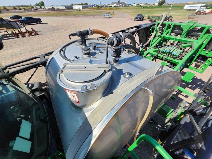 2014-john-deere-4940-image-29