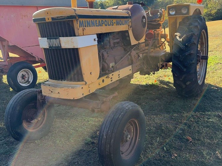 1965-minneapolis-moline-670-tractor,-3,447-hours,-lp,-wide-front,-goodyear-15.5-38-tires,-540pto,-3pt,-quick-hitch,-s/n--29901718-image-1