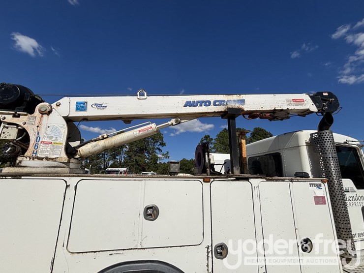 2015-kenworth-t370-image-9