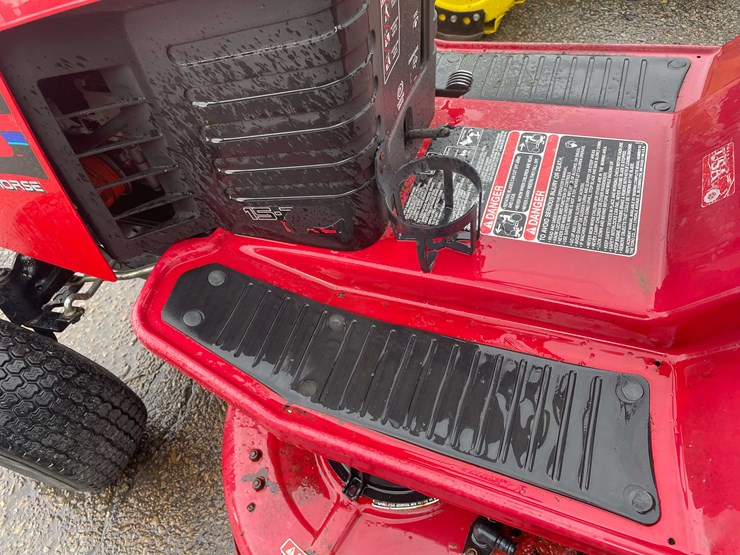 #14063-•-toro-lawn-tractor-(o4)-image-11