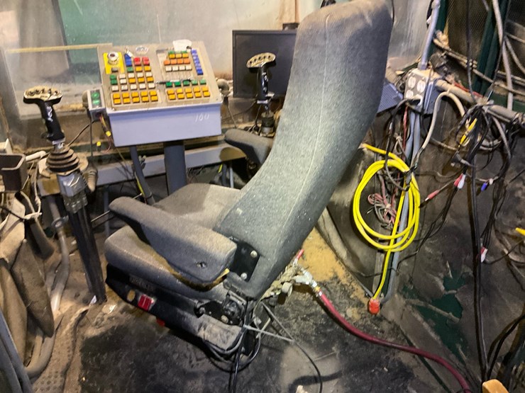 #106-•-cleereman-cab-image-13