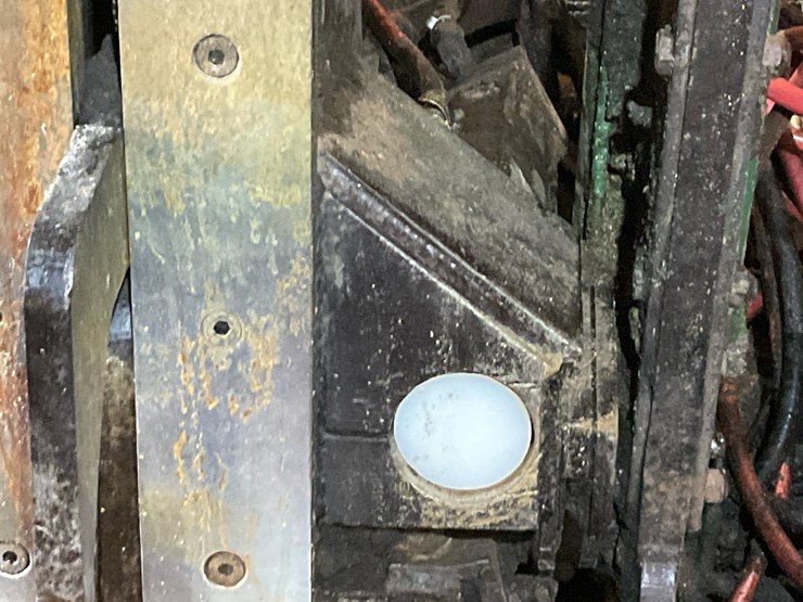 #100-•-cleereman-carriage-image-36