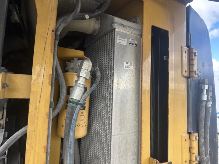 2012-caterpillar-930h-image-45