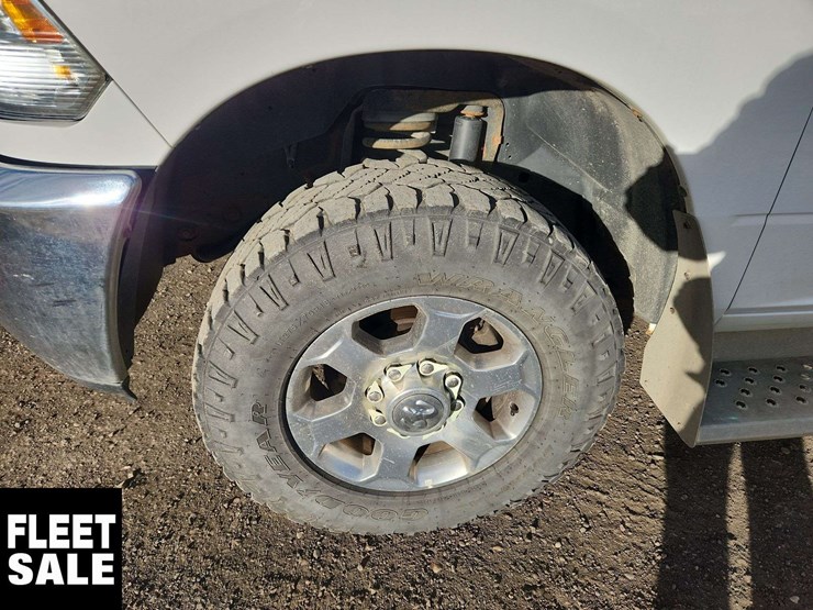 2018-ram-2500-4dr-crew-cab-6.3-ft.-sb-4x4-image-12